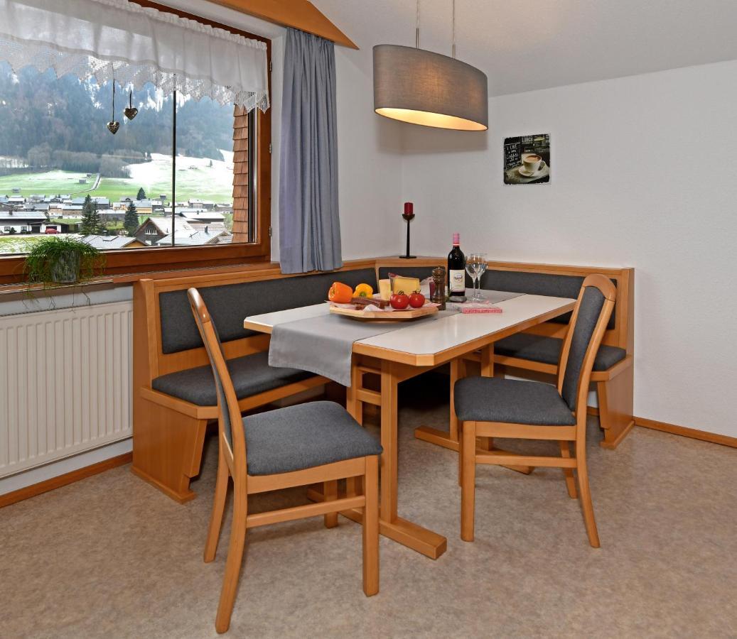 Ruef Wohlfuehl-Apartments Au (Vorarlberg) Exterior photo